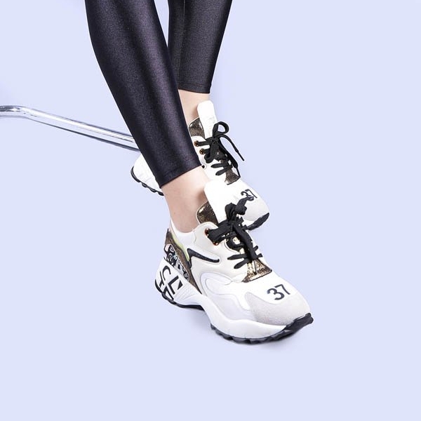 Γυναικεία αθλητικά παπούτσια Petrina λευκά, 4 - Kalapod.gr